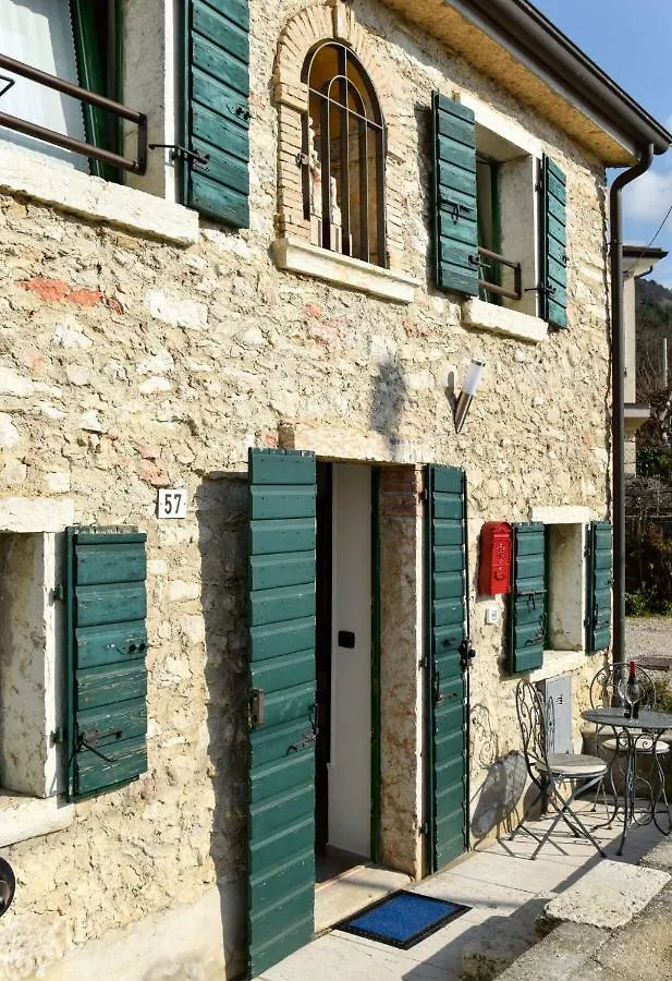 La Casetta Tra Il Garda E La Montagna location