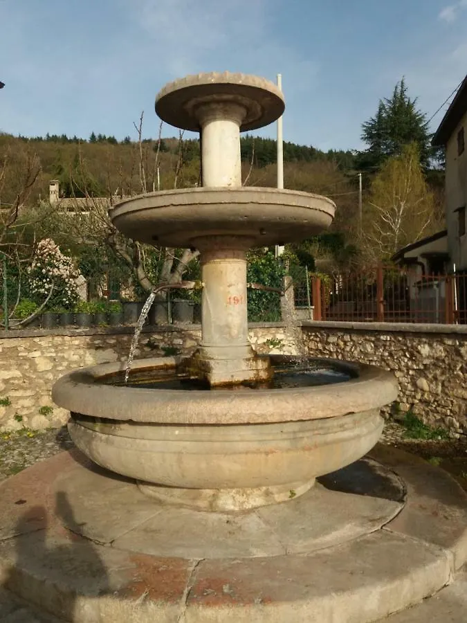 La Casetta Tra Il Garda E La Montagna Villa Caprino Veronese Holiday home