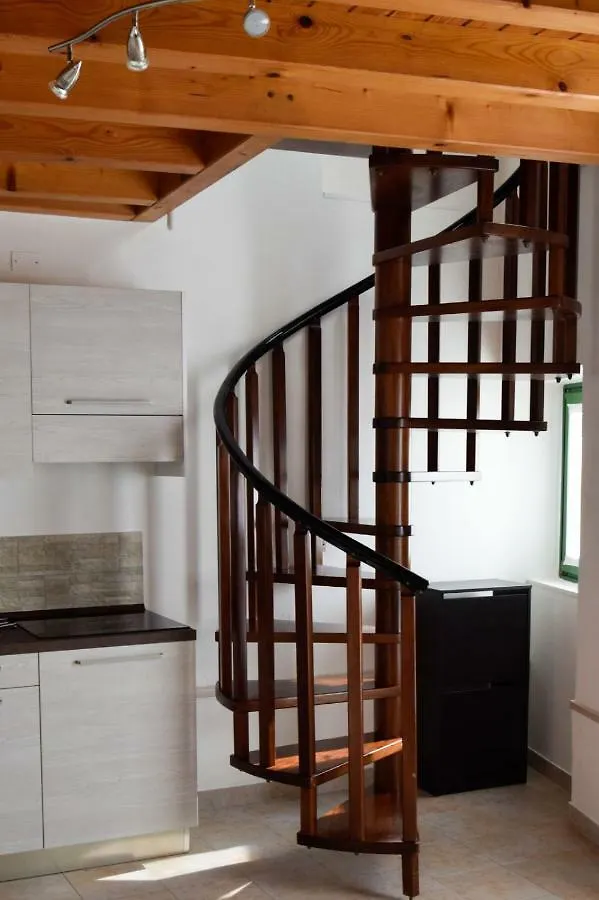 La Casetta Tra Il Garda E La Montagna Villa Caprino Veronese 0*,